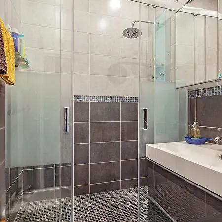 Stunning 1bdr Flat In 11th